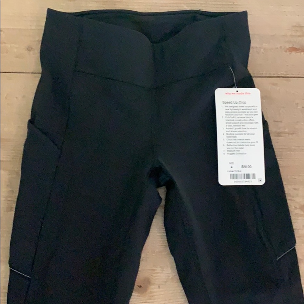 Lulu Lemon Speed Up Crop Size 4 Black New